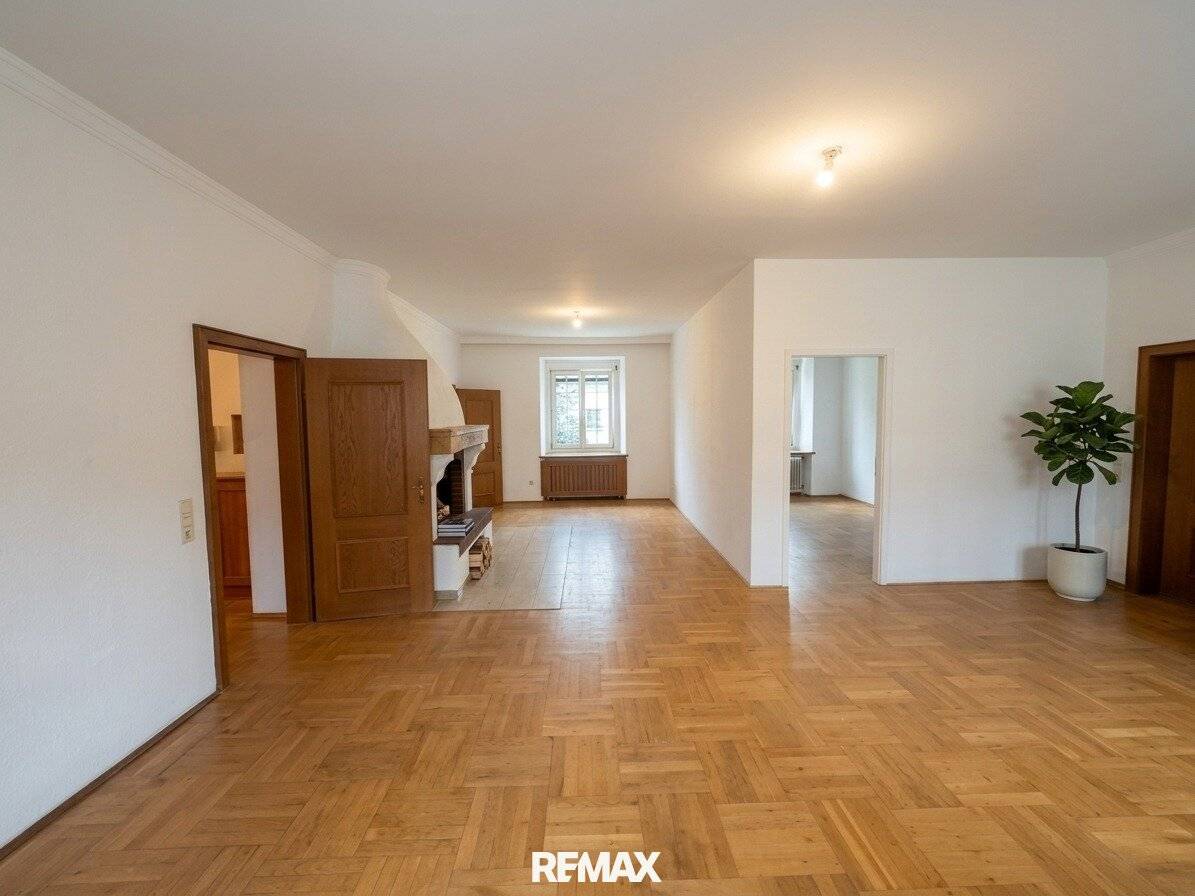 130 m² Living in the former castle