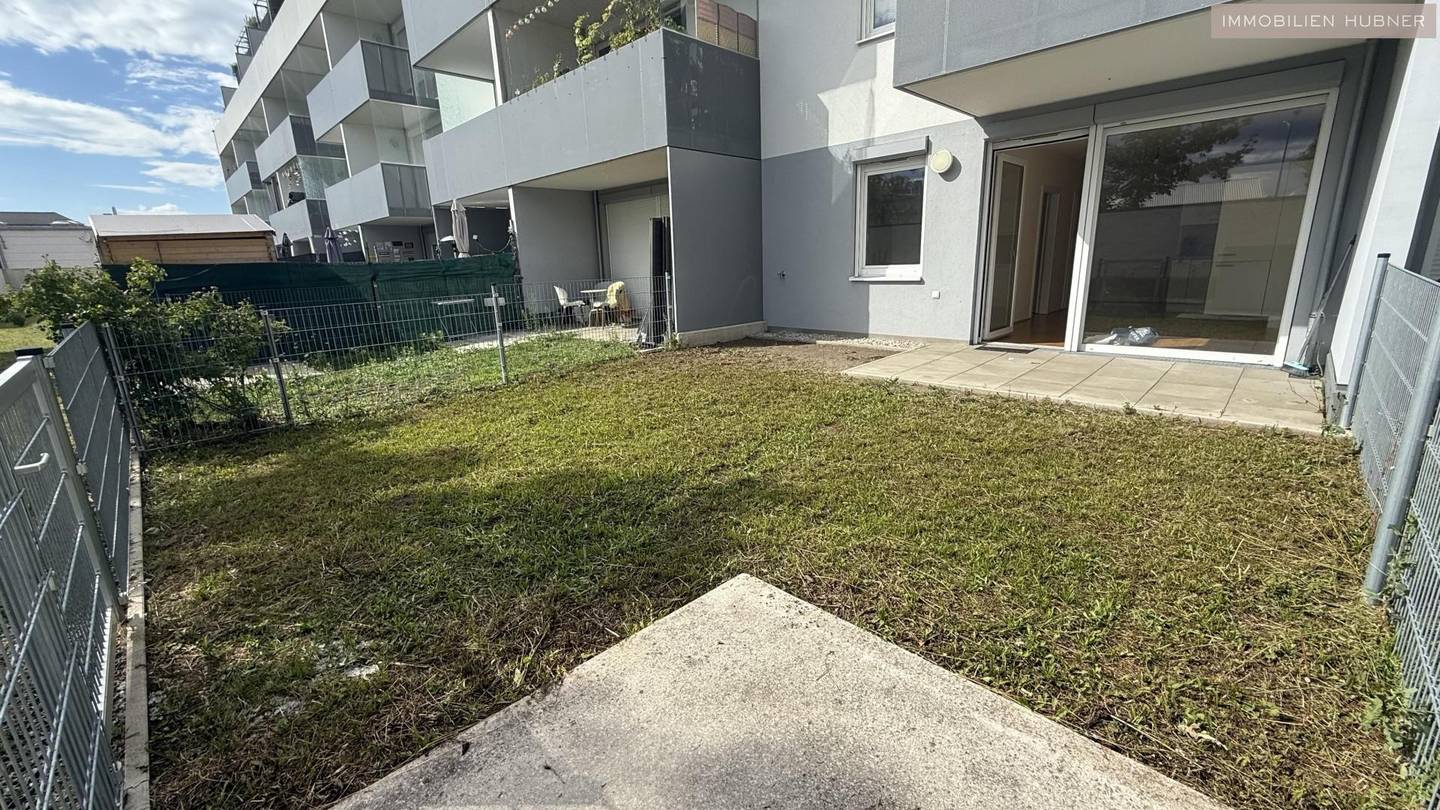 Wohnung with private garden and terrace