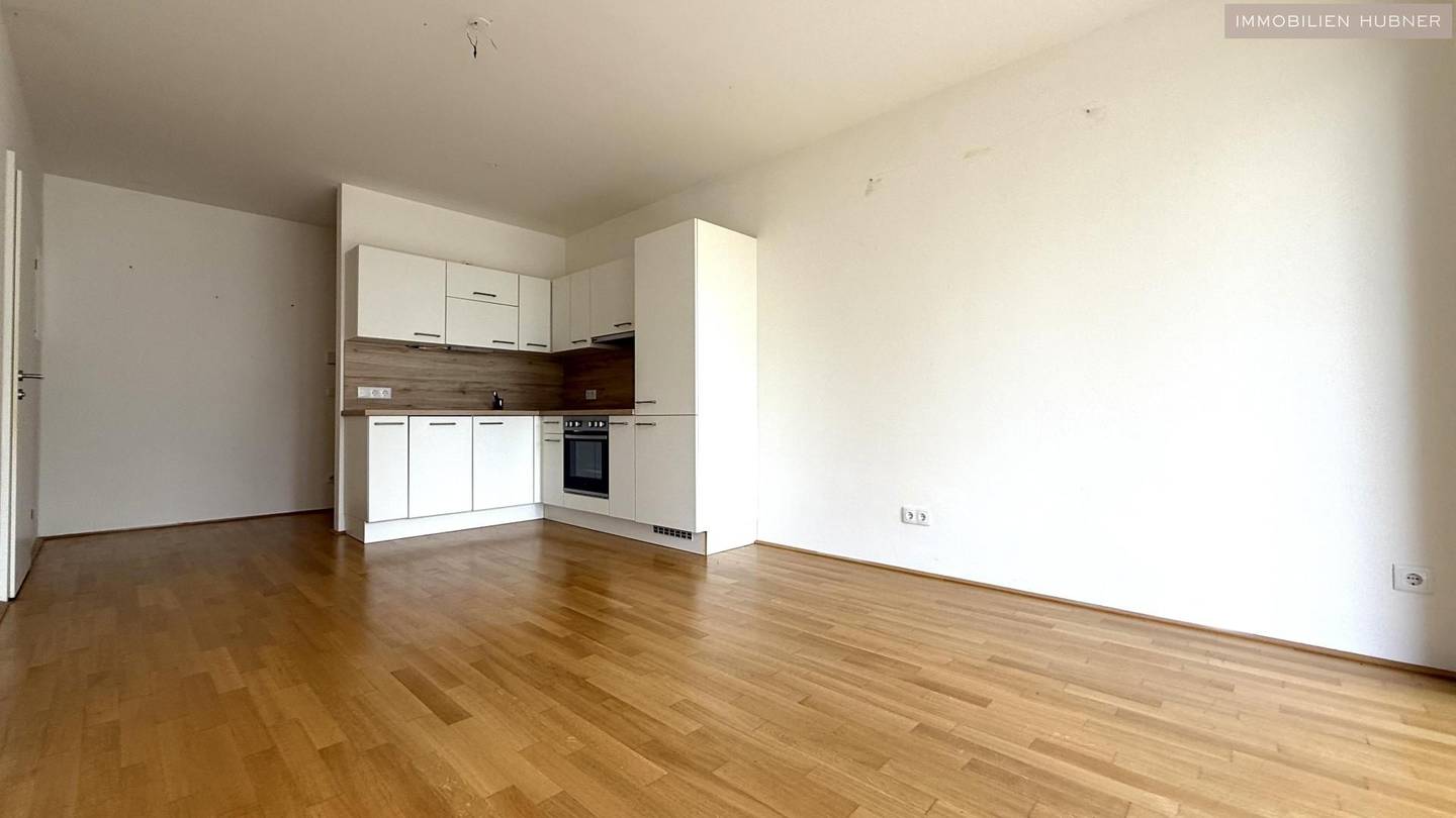 Wohnung with private garden and terrace