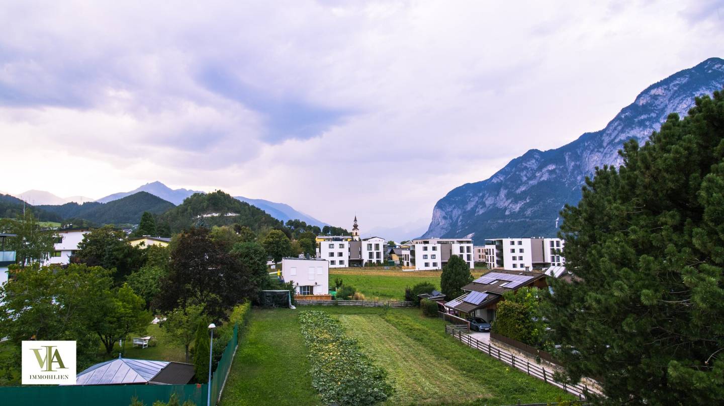Well laid out 3.5-room apartment with balcony (living area approx. 65 m²) including garage box in Völs for sale