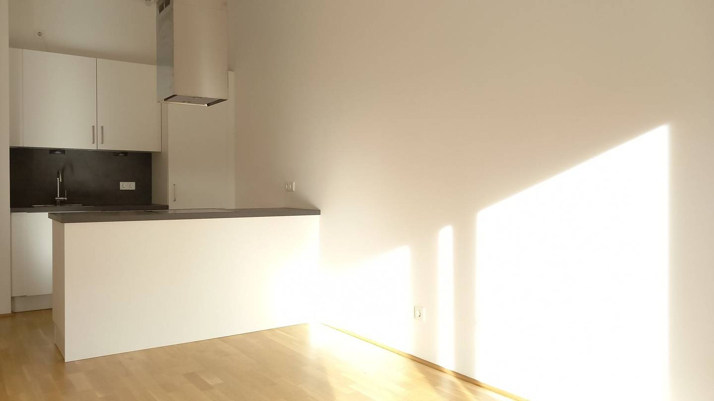 Q5 am PARK sonnige 2ZI mit West/ Balkon