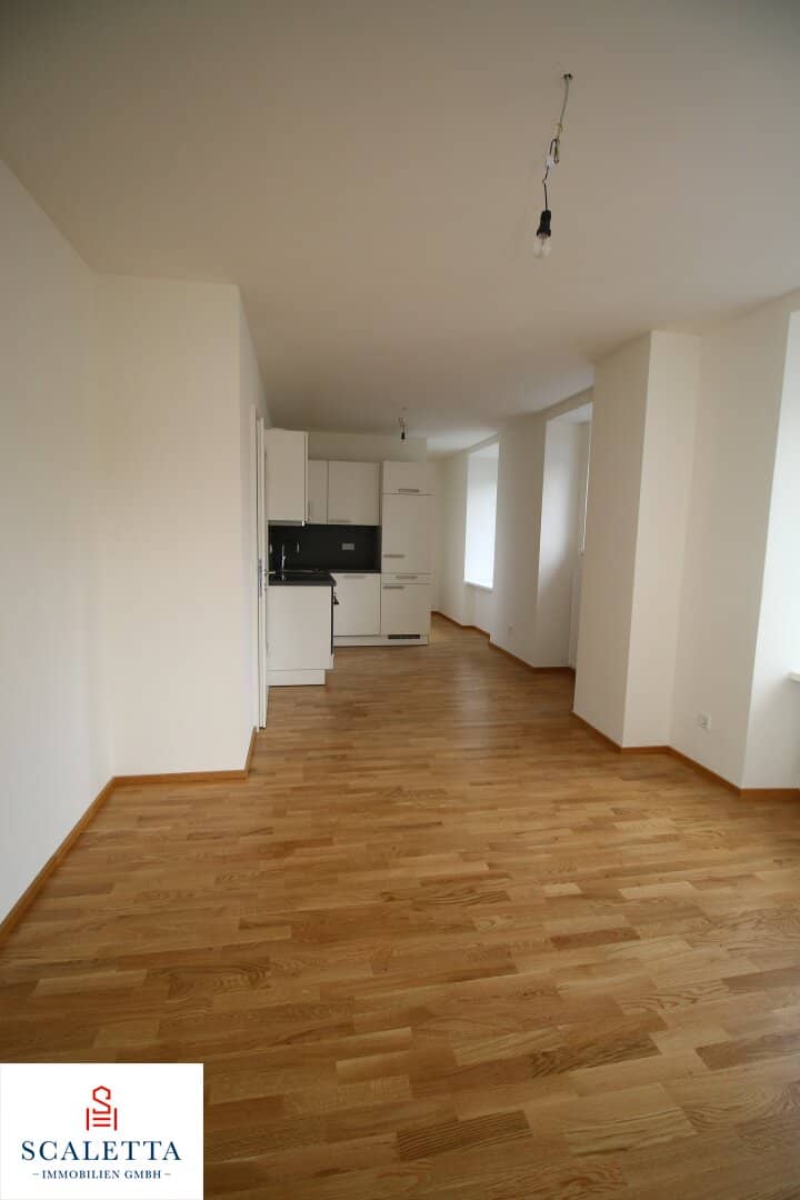 Modern 2-room garden apartment with terrace and parking space in Salzburg, ground floor