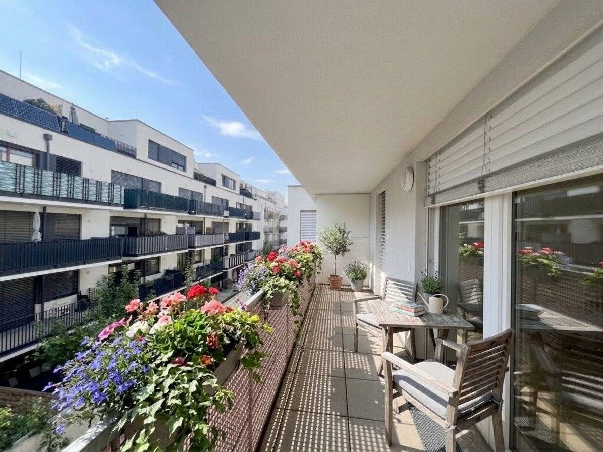 Moderne, ansprechende 2-Zimmerwohnung mit Loggia und Kühldecke