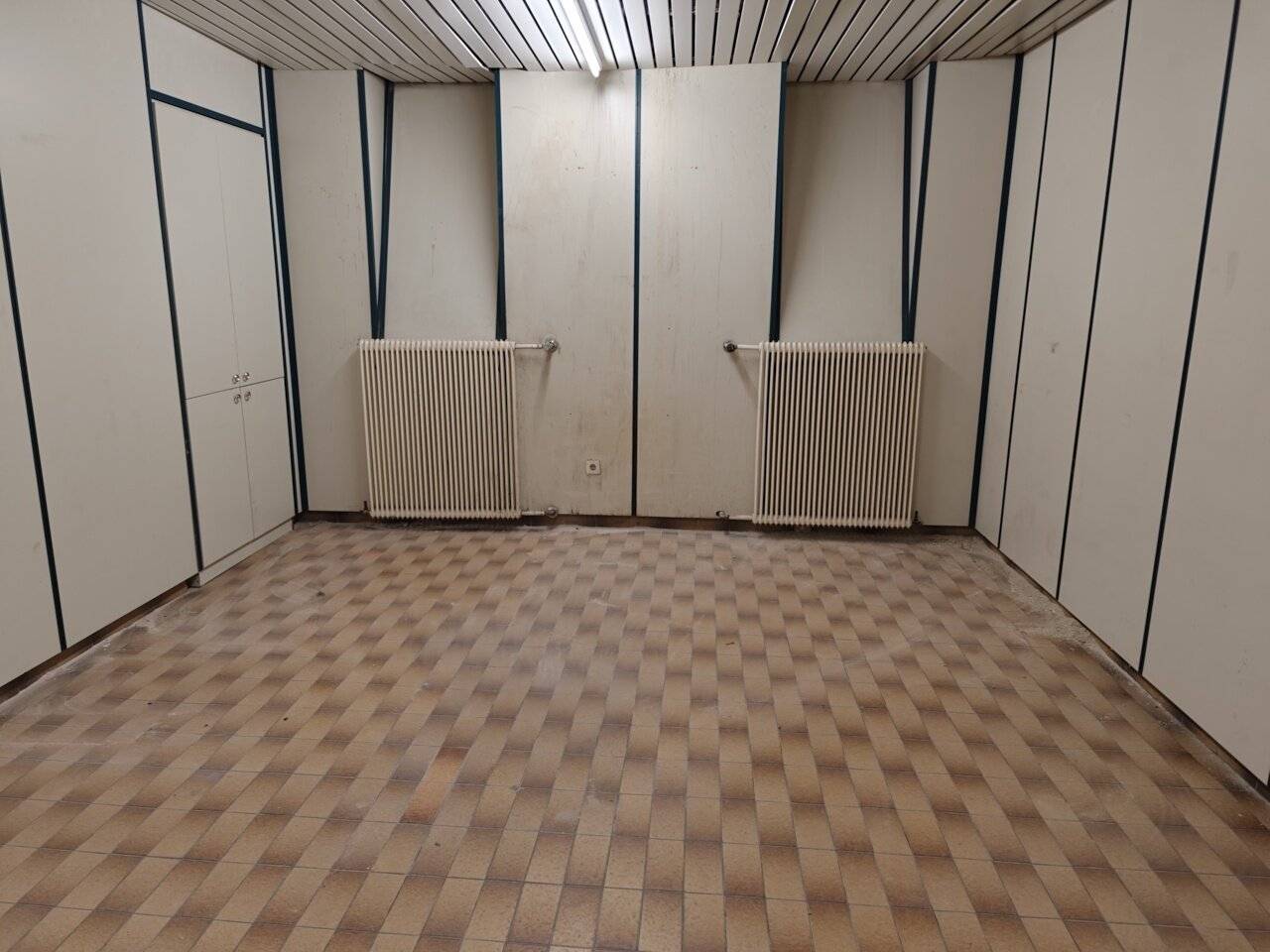 Storage space at Schwarzenbergplatz
