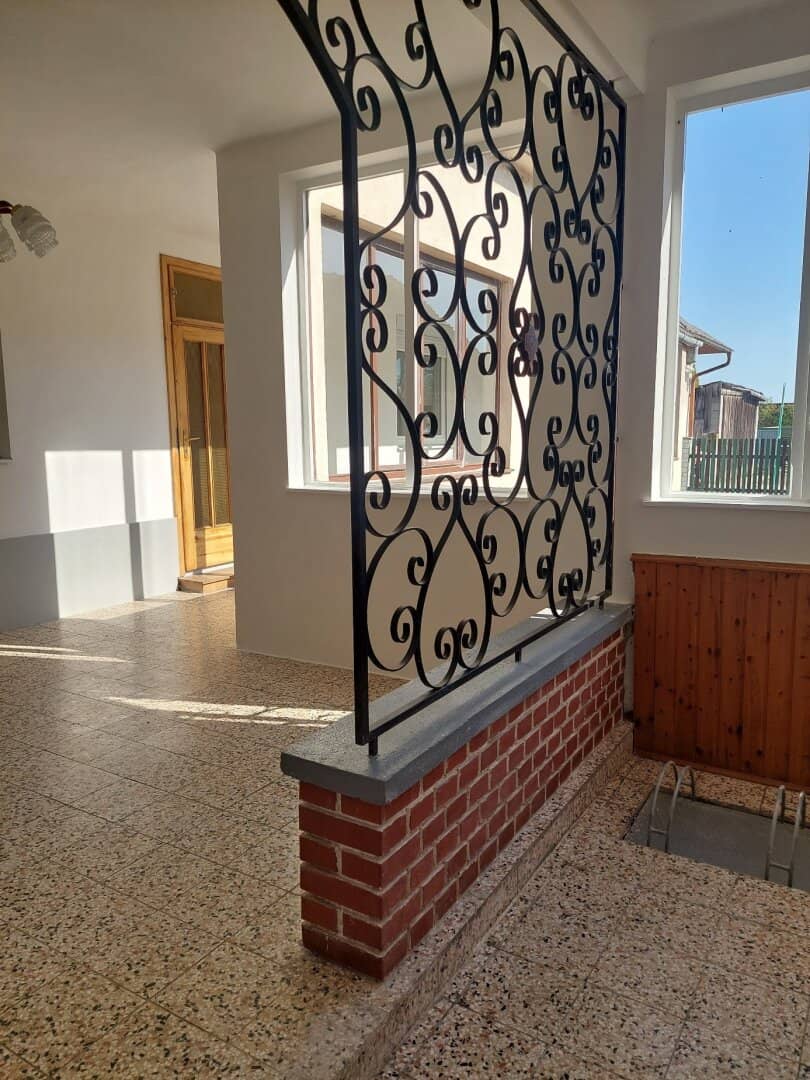 2422 Pama - Landhaus sucht Familie