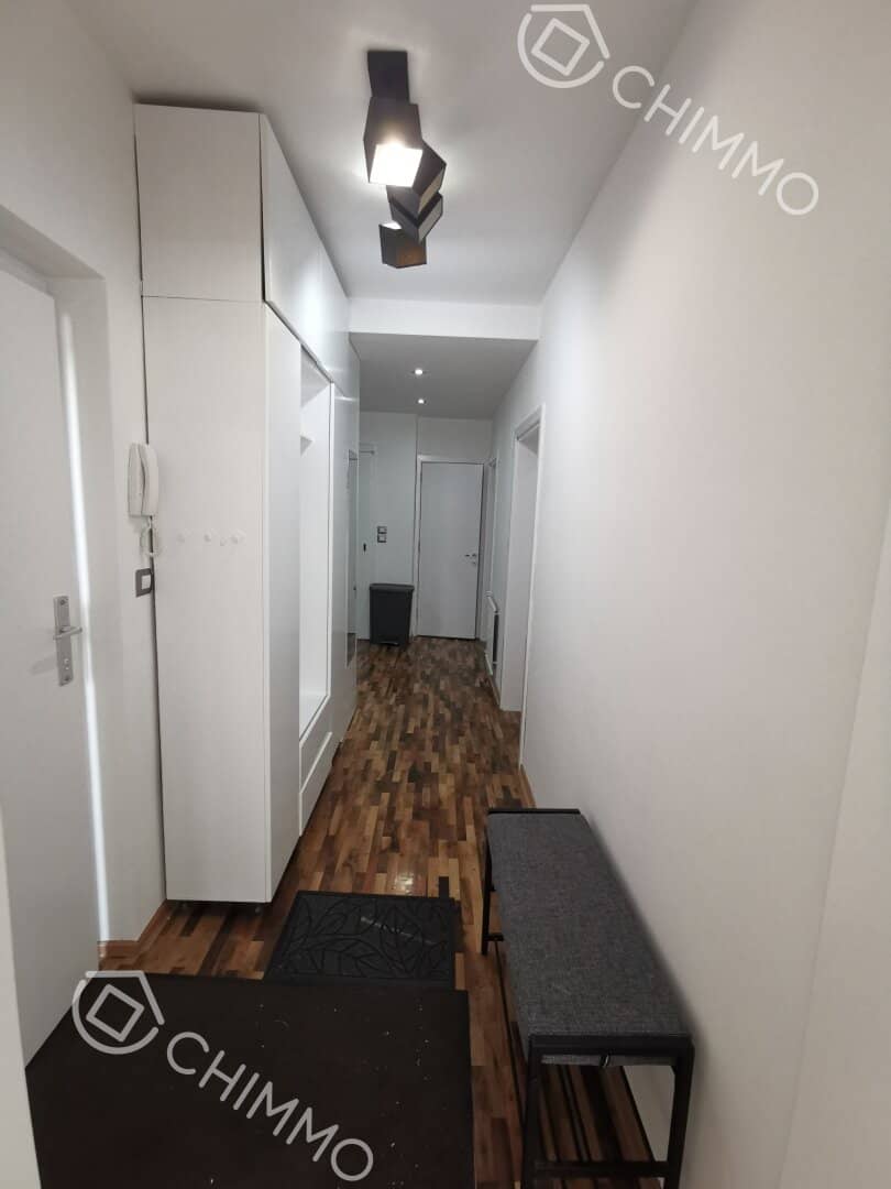 Shared flat room for rent 549 Euro per month! Student and single residence