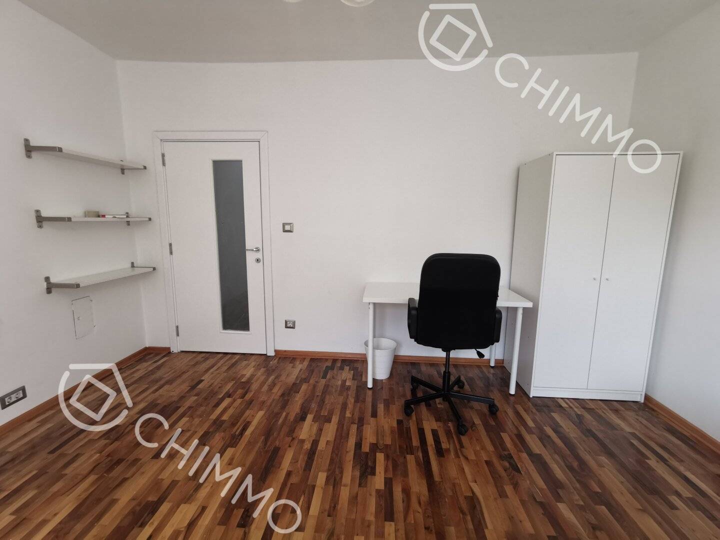 Shared flat room for rent 549 Euro per month! Student and single residence
