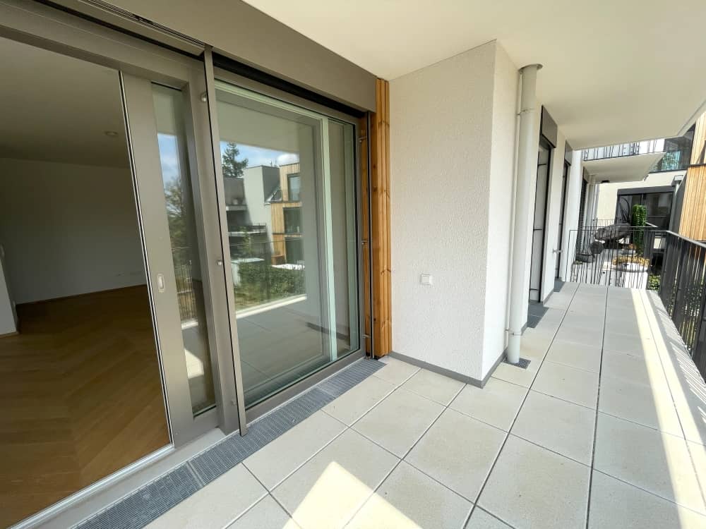 Erstbezug Wohnung mit sonniger Terrasse und Fernblick