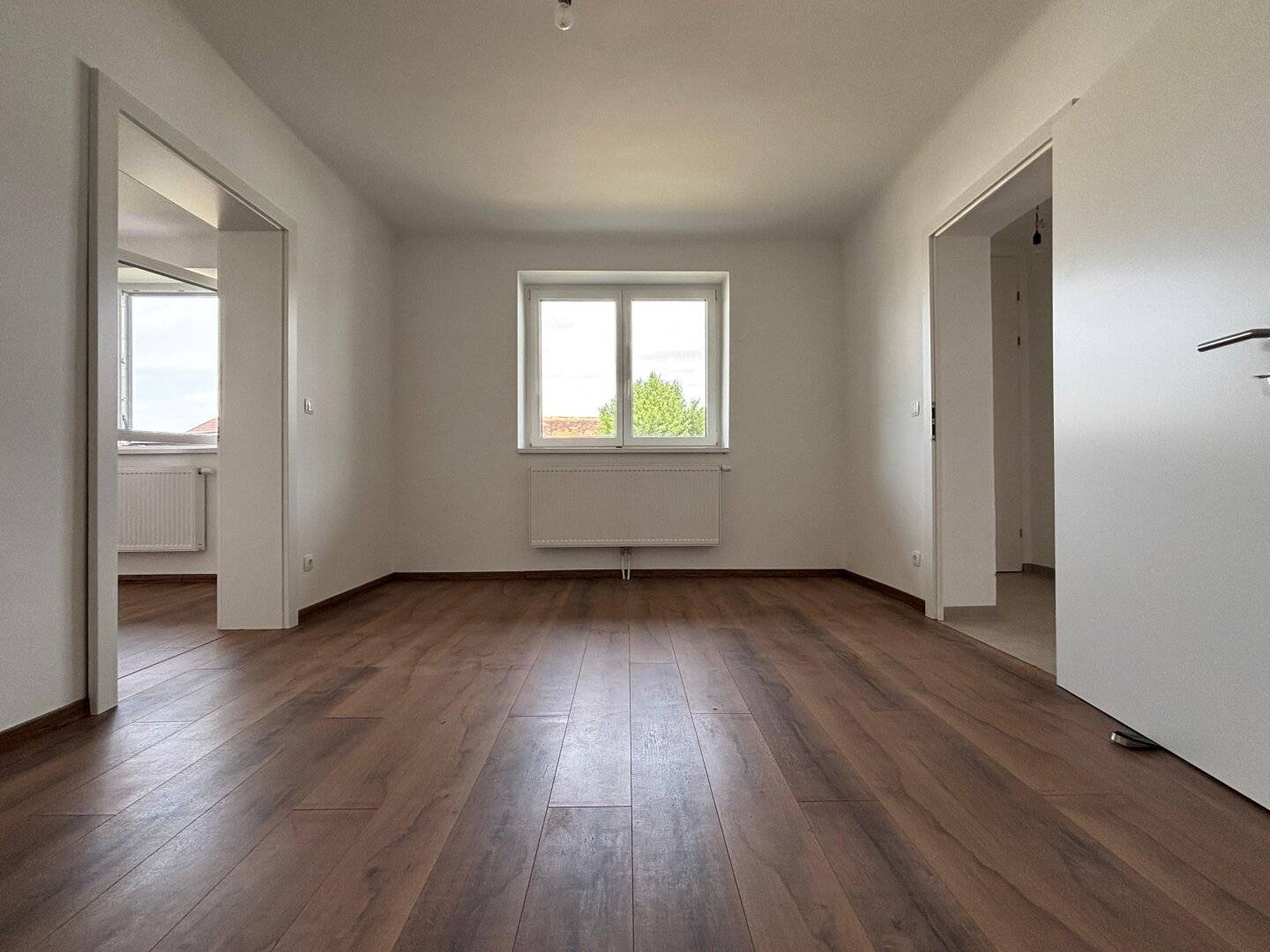 Haus mit großem Grundstück, Garage/Halle &amp; herrlichem Fernblick in Pyhra