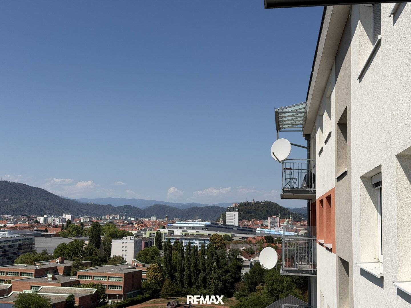 Dream rental apartment with panoramic view in prime Graz location
