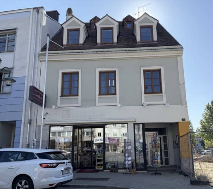 Wohn-, Büro- und Geschäftshaus mit Maisonette &amp; Dachterrasse – Mistelbach Zentrum