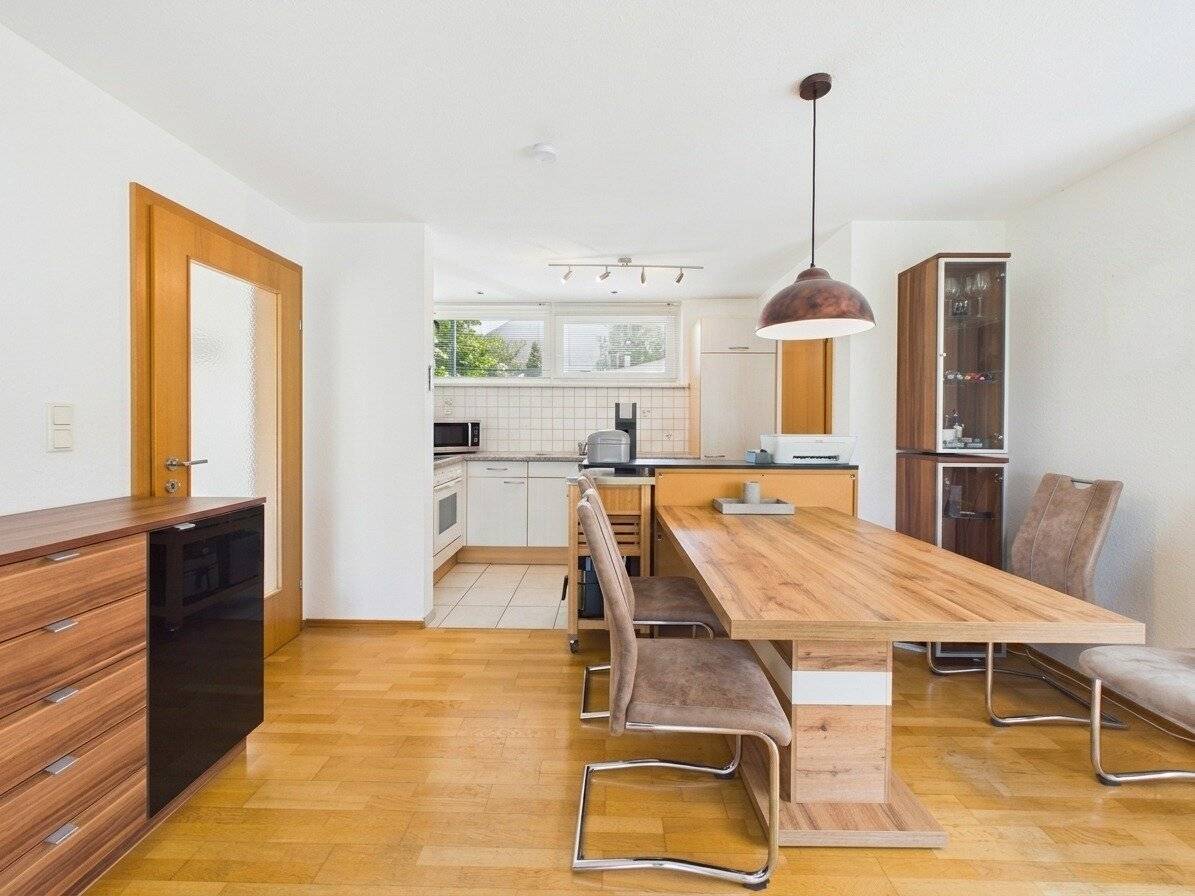 Cozy 2-room apartment with south-facing balcony and underground parking space in Götzis