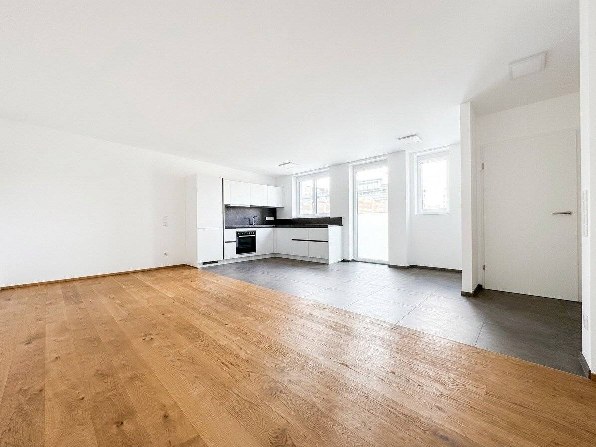 Top-Investment im Altbau – 3-Zimmer Wohnung mit Balkon – Frei vereinbarer Mietzins