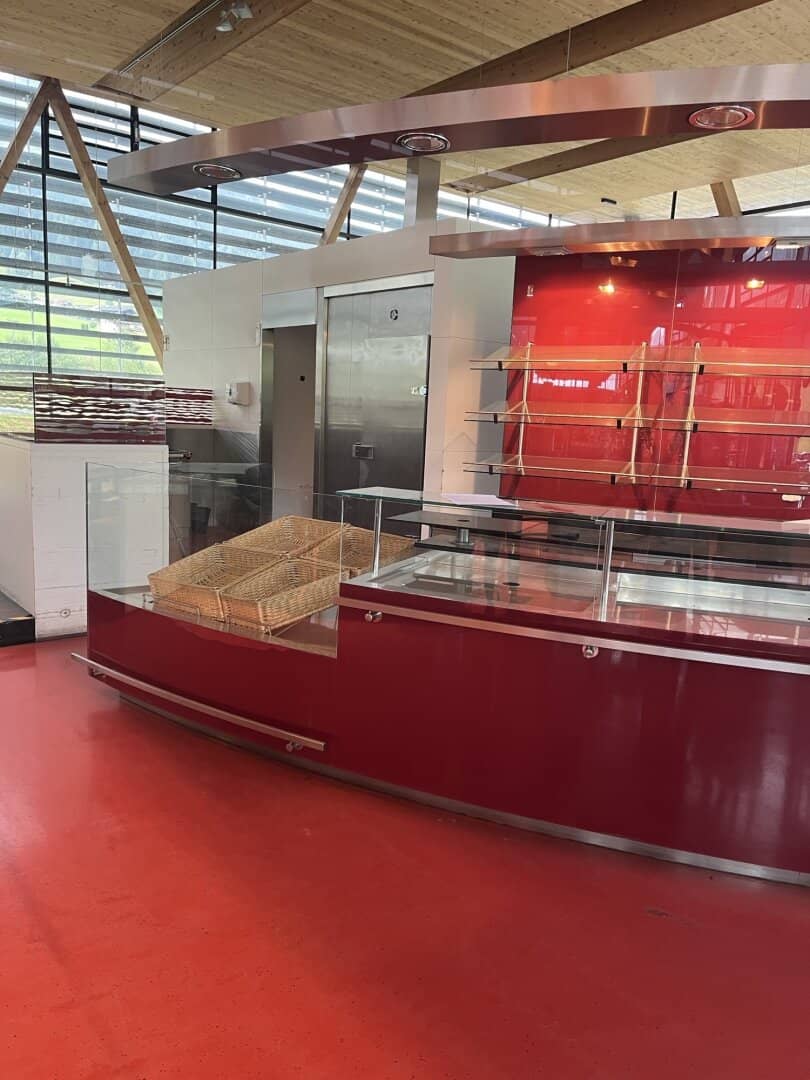 The ideal addition for the region – Available gastro shop space directly at MPREIS - Bramberg am Wildkogel
