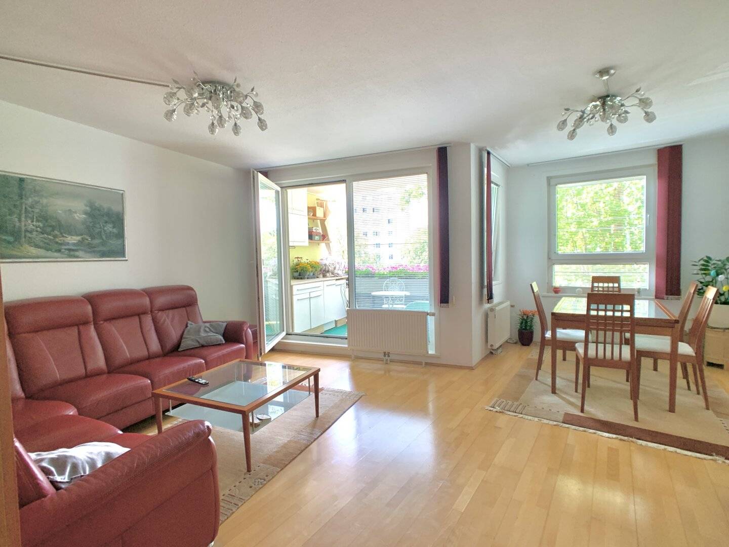 Modern living with loggia, pool and sauna attractive 3-room apartment in 1110 Wien