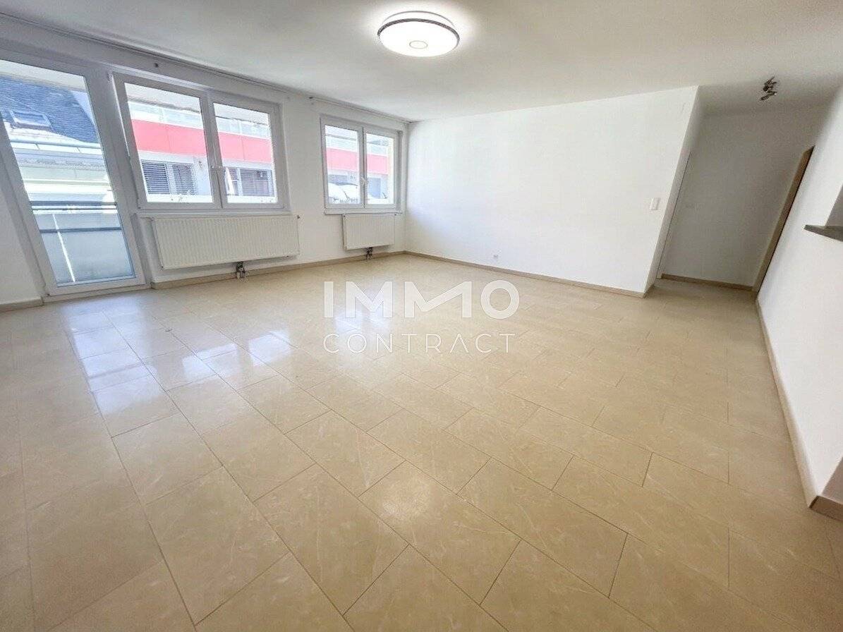 Bright 3-room apartment with balcony, flatshare suitable, top fittings, heating costs already included