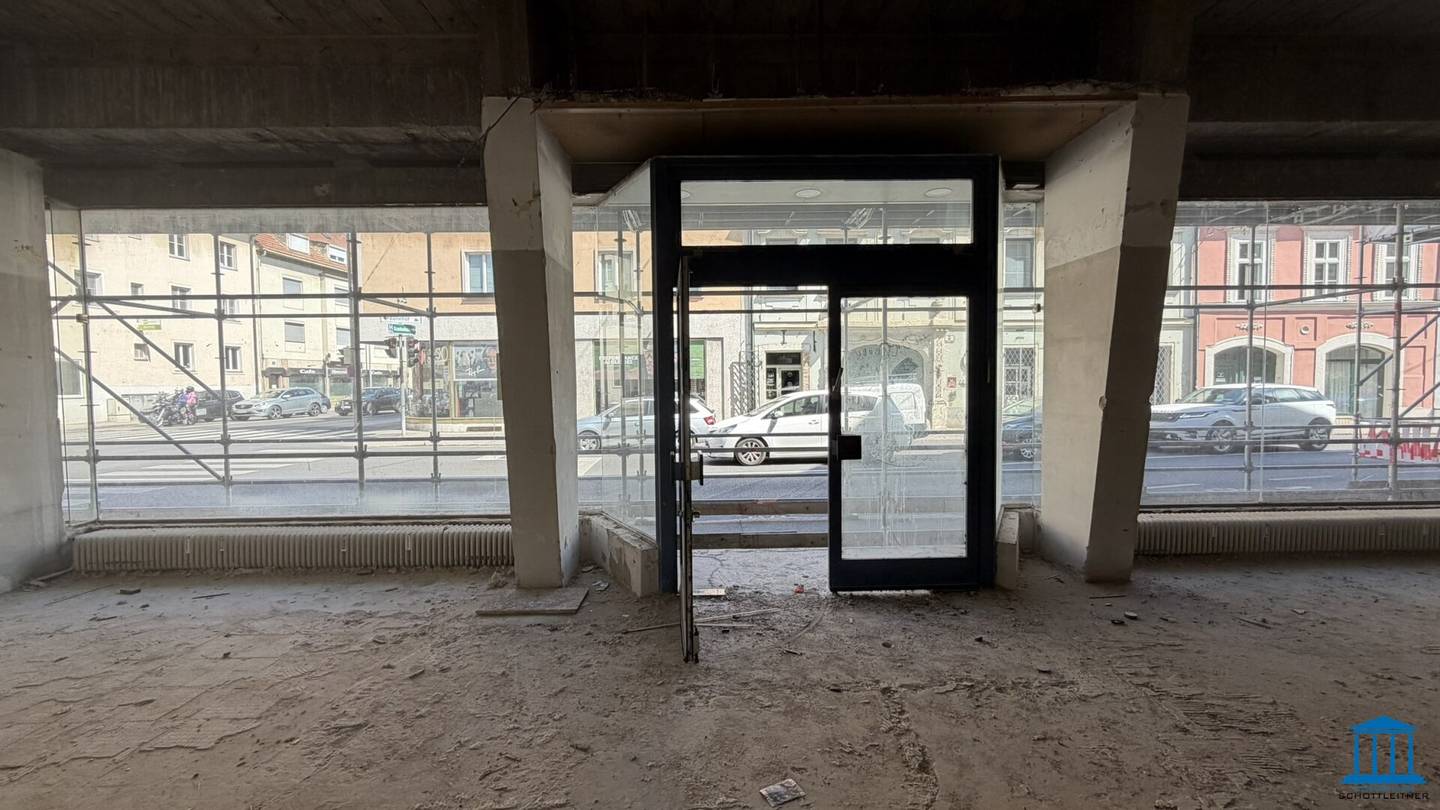 Commercial property in shell condition - tenant-specifically adaptable office(s) in a busy corner location