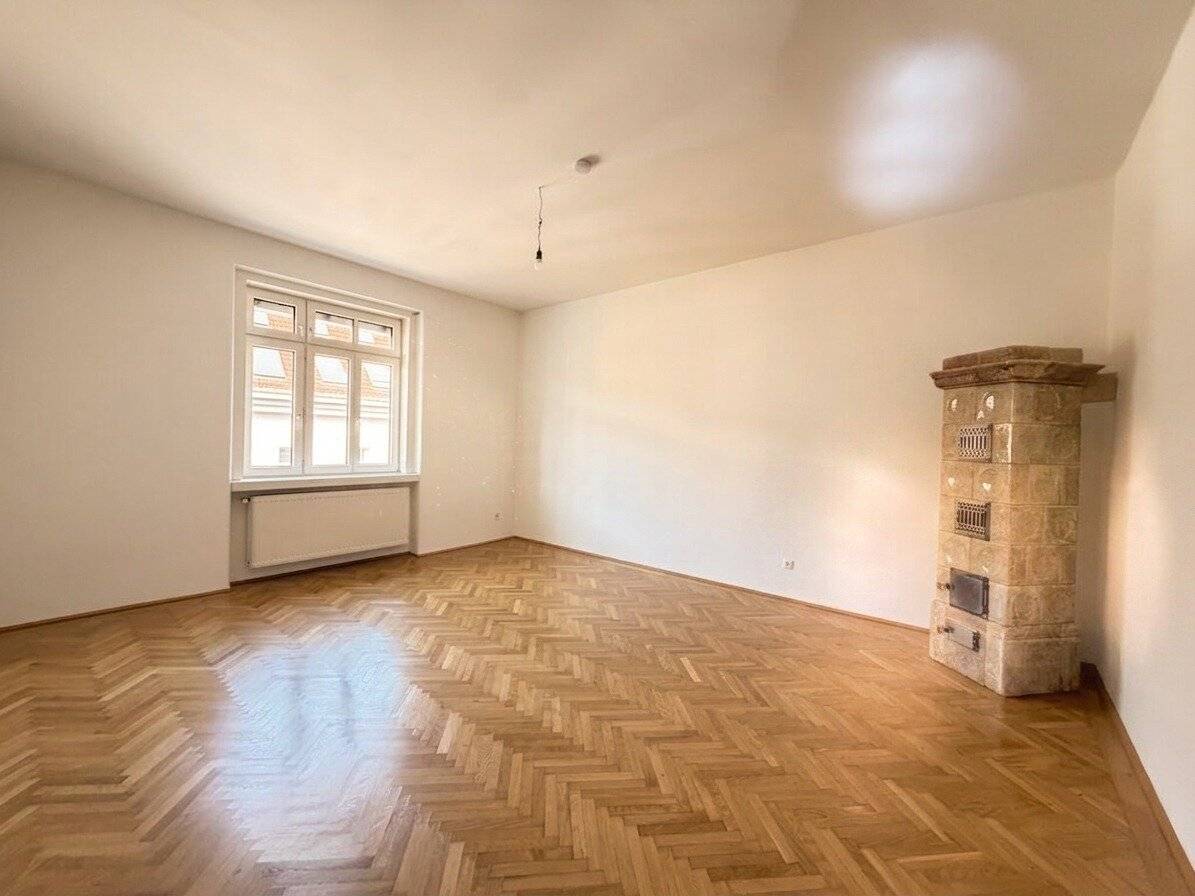Kriehubergasse: Splendid 3-room period apartment - open-ended