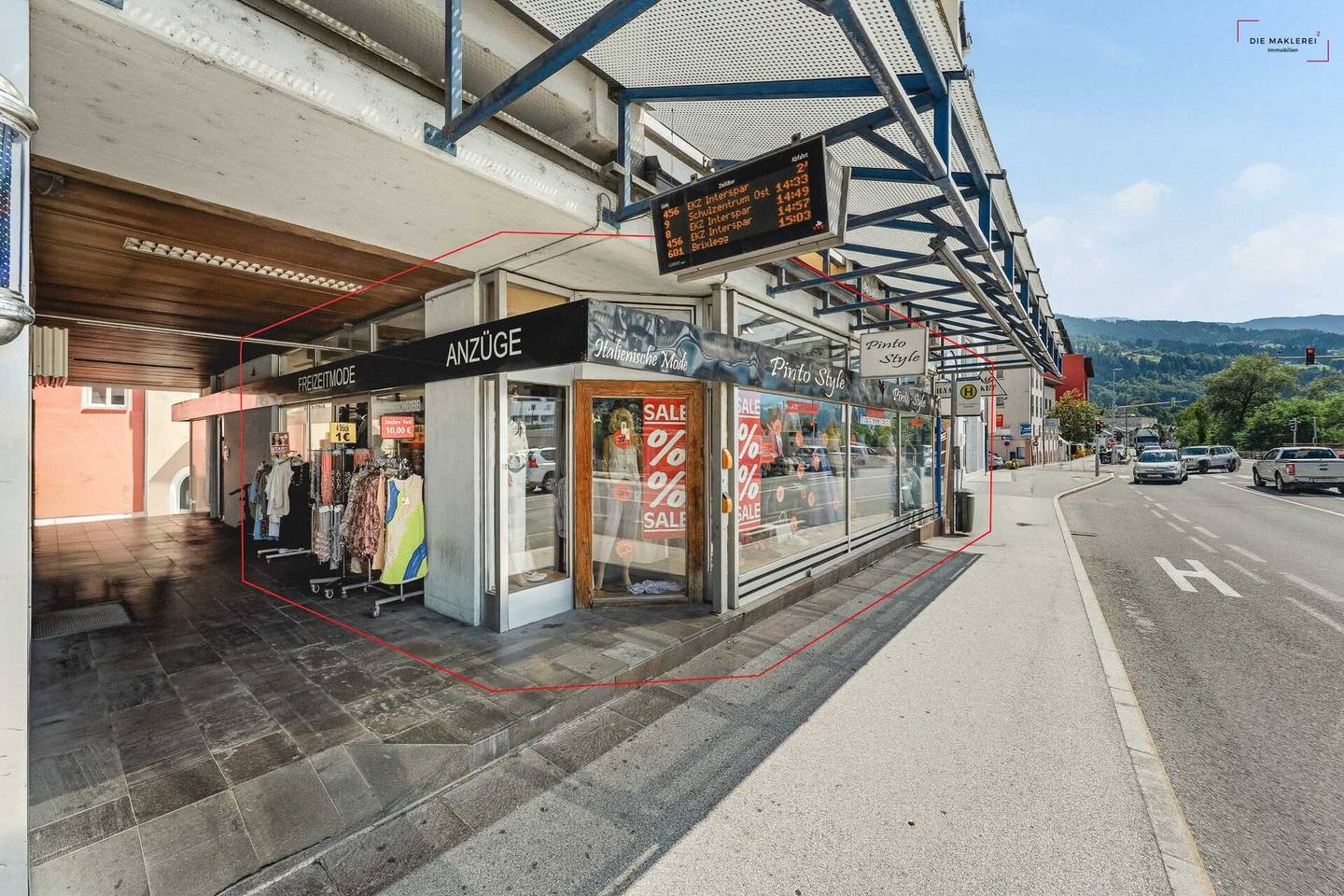 Zentrale Geschäftsfläche mit großer Schaufensterfront Wohnung