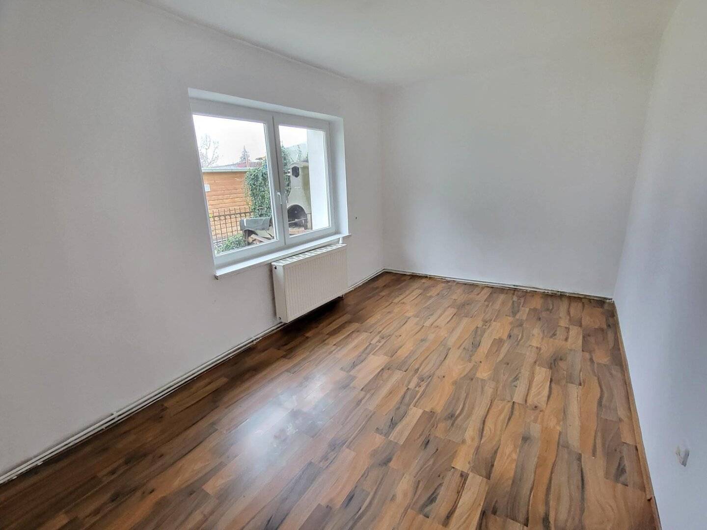 Charming 2-room apartment with terrace and parking - 56 m²