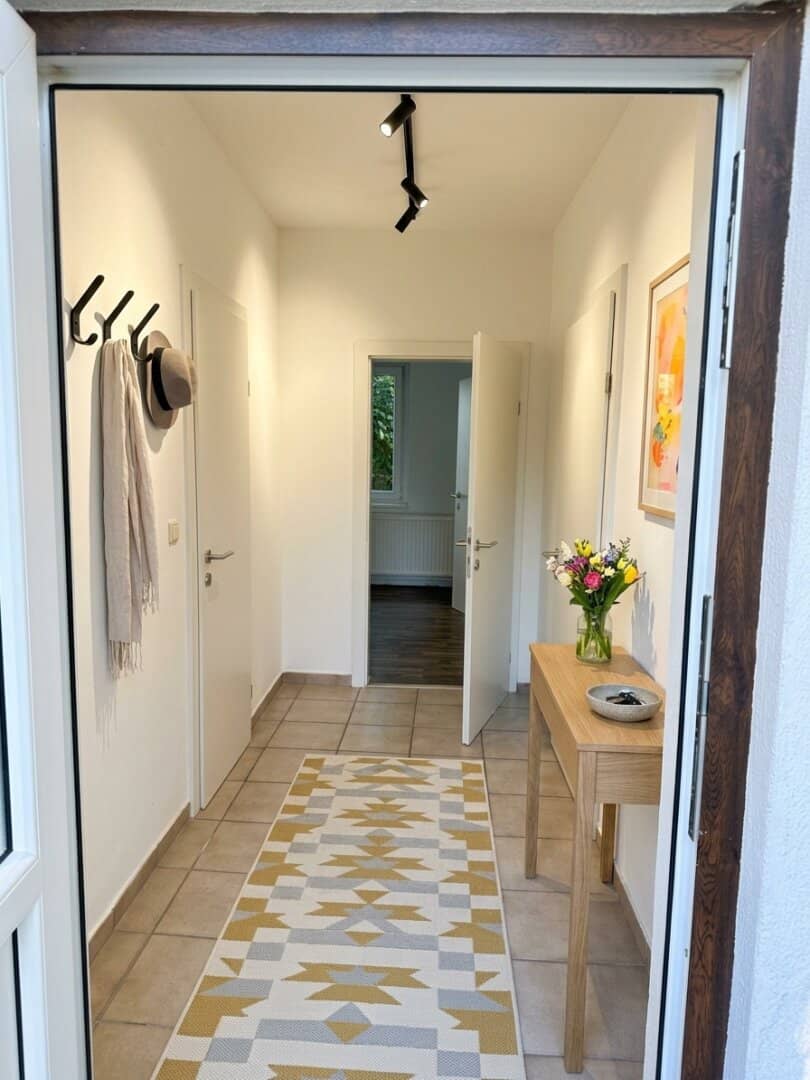 Charming 2-room apartment with terrace and parking - 56 m²