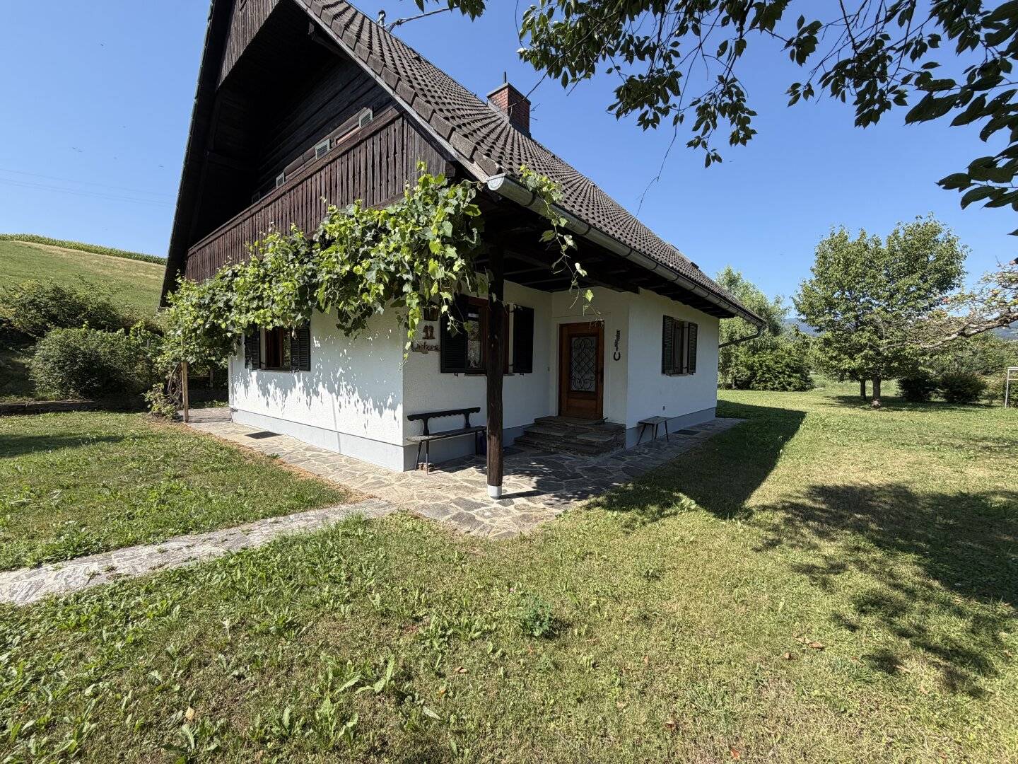 Ein Haus mit unverwechselbarem Charme – viel Platz, Natur &amp; Lebensqualität