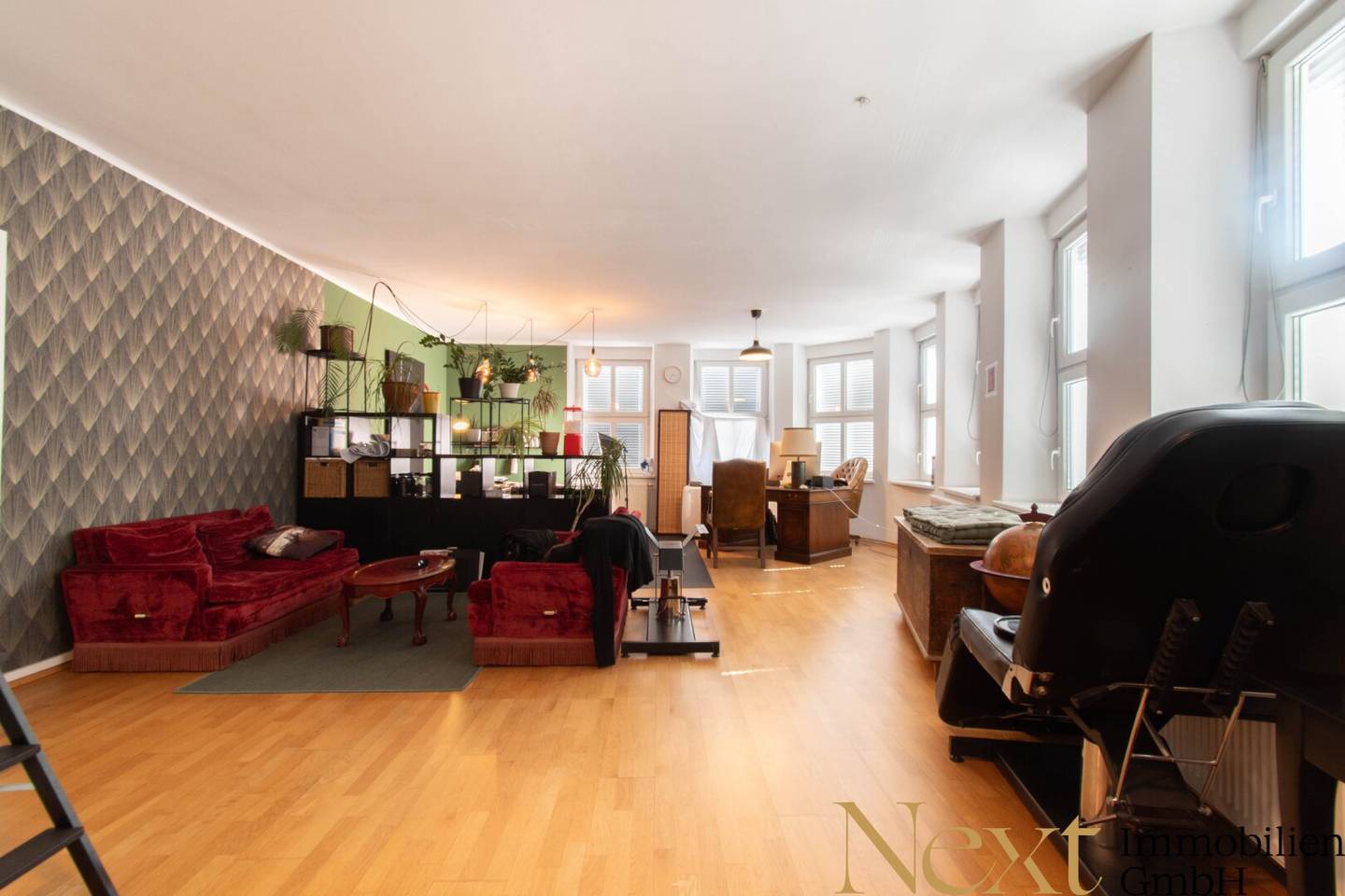 Central office space on Linzer Landstraße for rent