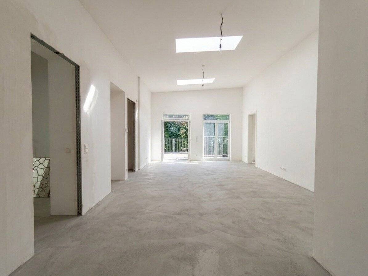 UNTERBAUMGARTEN | LOFTARTIGES WOHNEN MIT BALKON IM GRÜNEN