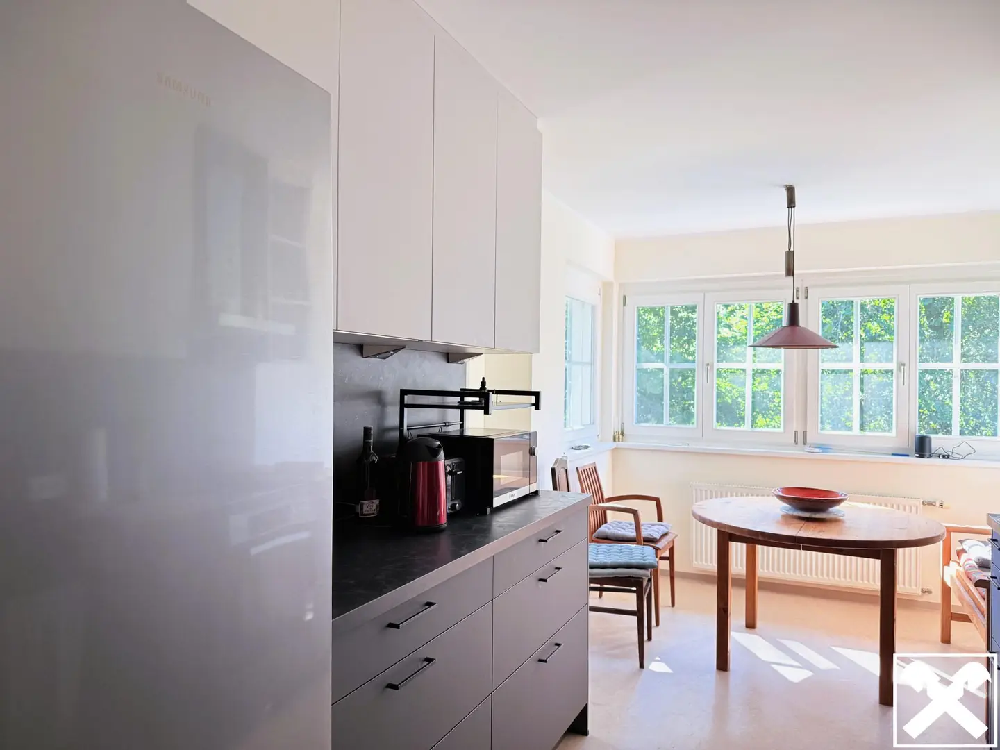 Sonnige Wohnung in erhöhter grüner Ruhelage mit Stellplatz