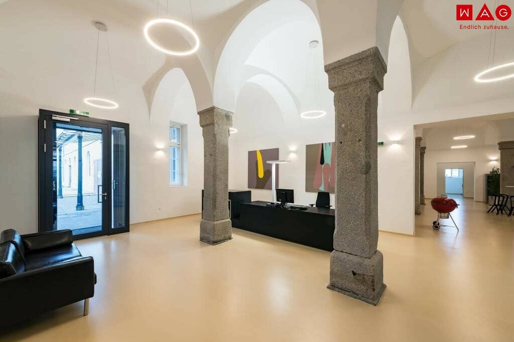 548 m² like-new, fully equipped XXL office and commercial space in the Dragoner Höfe Wels with extensive scope for customization