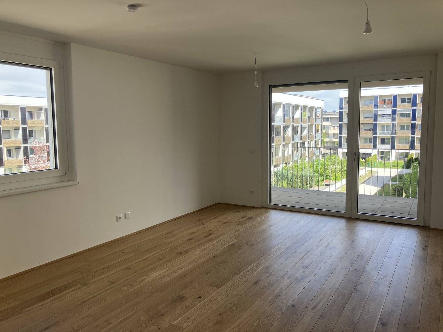First occupancy in Viktring directly from the owner Student dream sunny 2-room apartment with kitchen