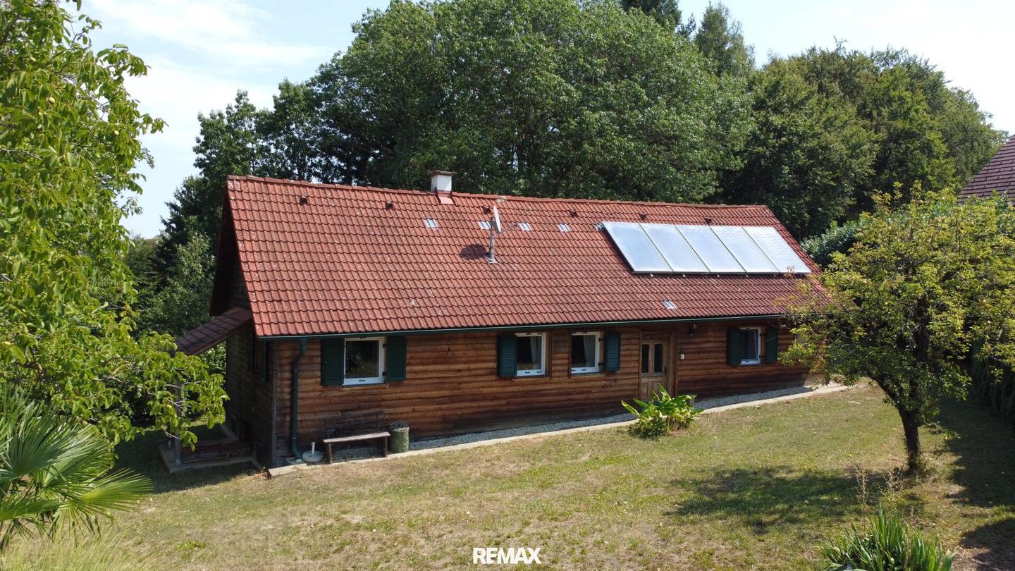 Der Inbegriff von Lebensqualität- top saniertes Kellerstöckl in traumhafter Aussichtslage nahe Riegersburg