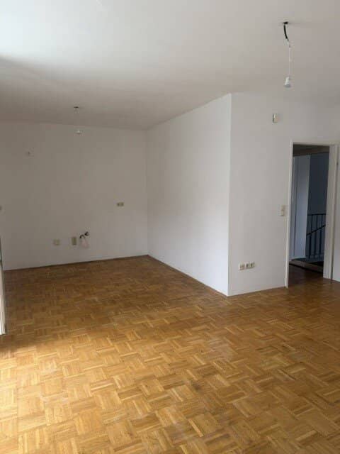 Wunderschöne, leistbare 3-Zimmer-Wohnung mit riesiger Terrasse im Herzen von Graz!