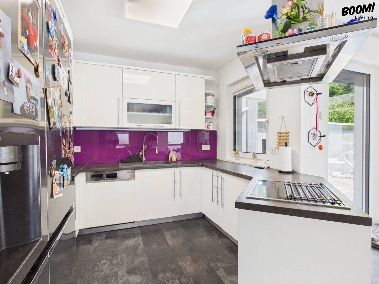 Exclusive single-family house with heated pool and spacious garden in Ebreichsdorf