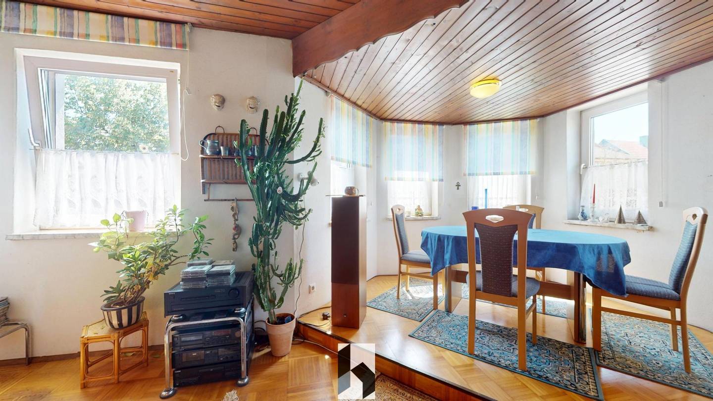 Familienwohnung mit Garten ruhige Lage und Ausbaupotenzial
