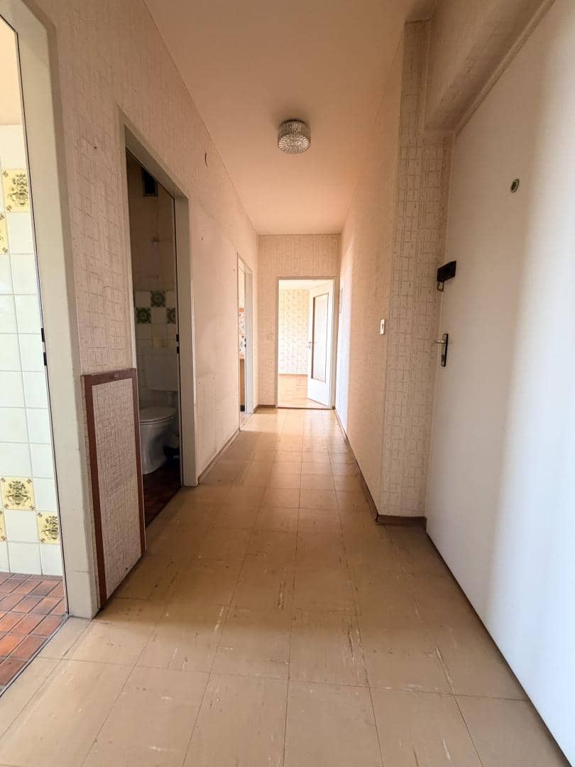 Helle Wohnung in Urfahr mit Lift und Modernisierungspotenzial