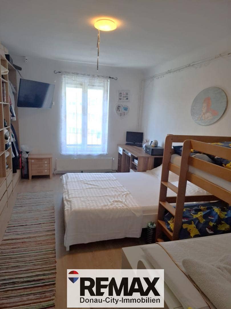 Wohnung mit Gemeinschaftsgarten und zentraler Lage