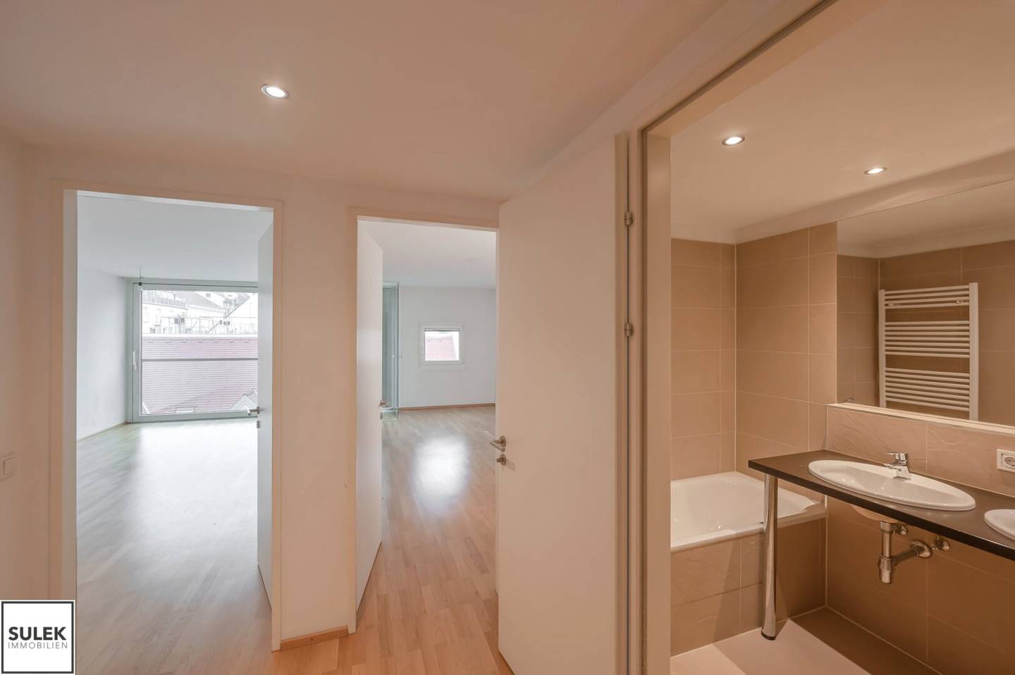 3 Zimmer Neubauwohnung mit Loggia und Wintergarten in der Zieglergasse - ab September beziehbar!