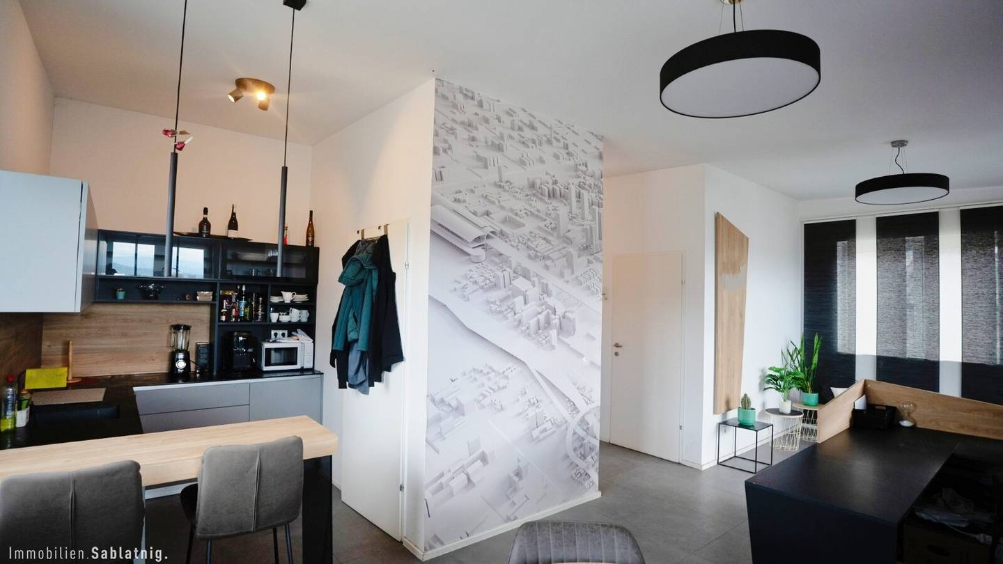MODERN OFFICE BUILDING with versatile usage possibilities in prime location St. Peter
