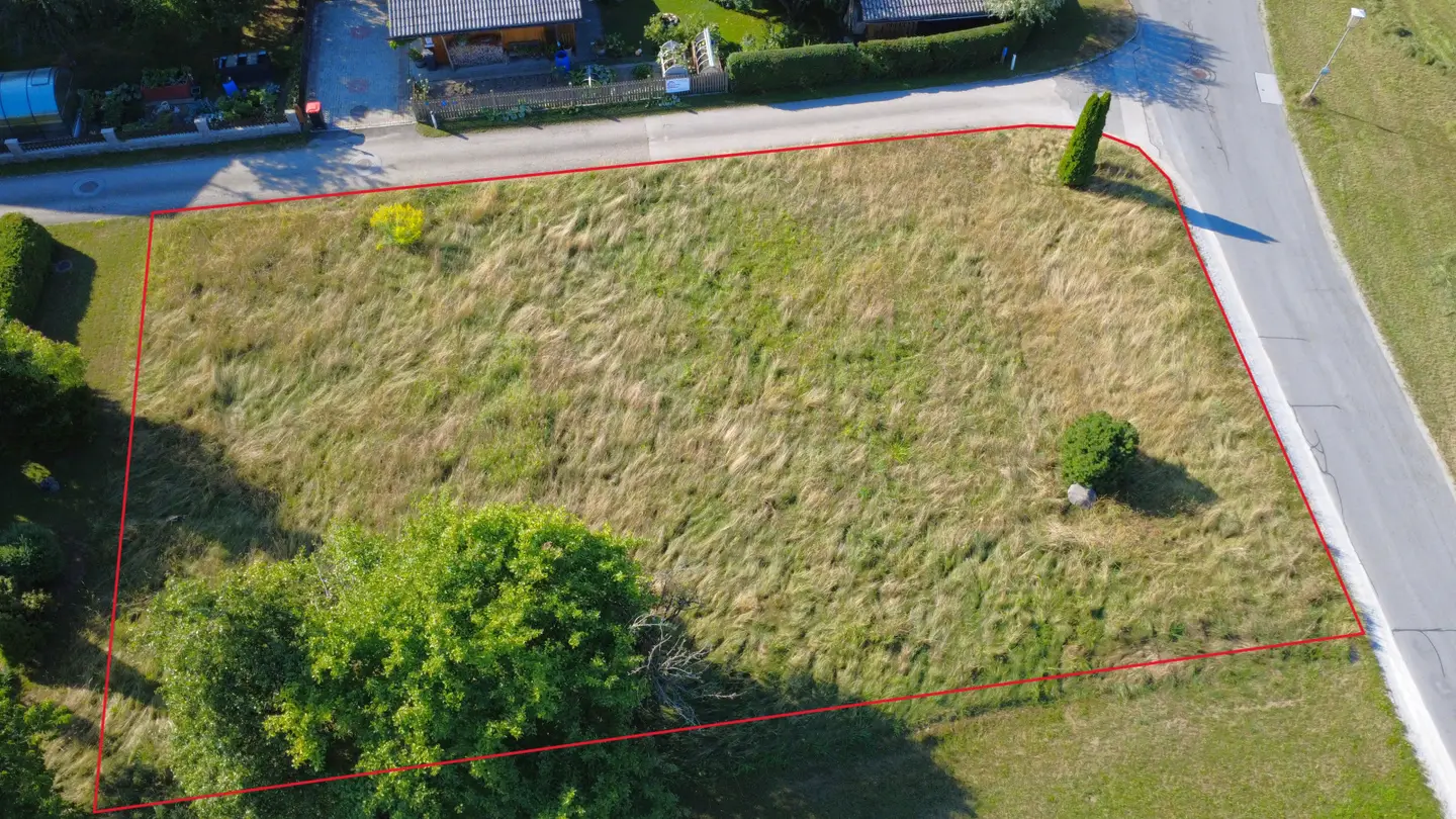 Baubewilligtes Projekt auf ebenem Grundstück Wohnung