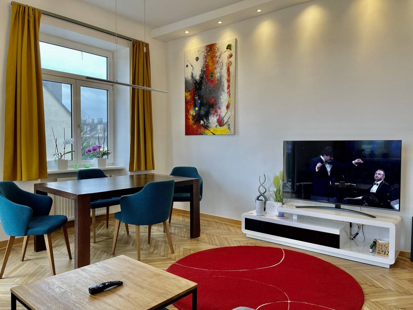 MÖBLIERTE WOHNUNG MIT BALKON - INKLUSIVE ALLER KOSTEN !!!