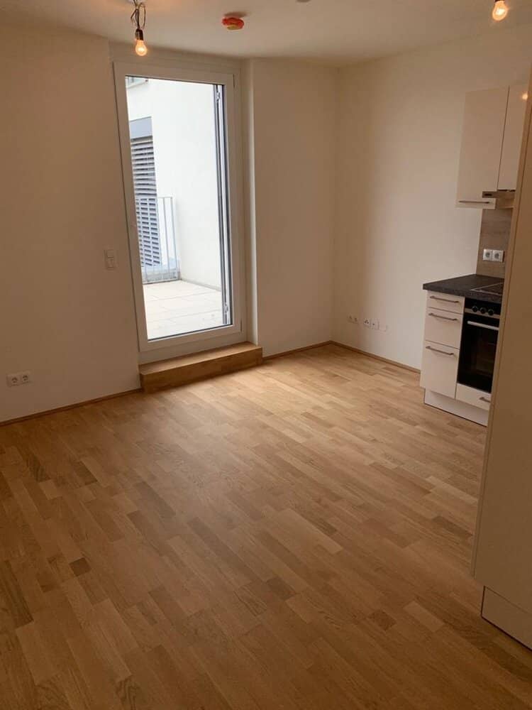 PRIVATE &amp; EXCLUSIVE EVENING SUN - SOUTHWEST ROOF TERRACE WITH ELECTRONIC OUTSIDE BLINDS AND UNDERFLOOR COOLING