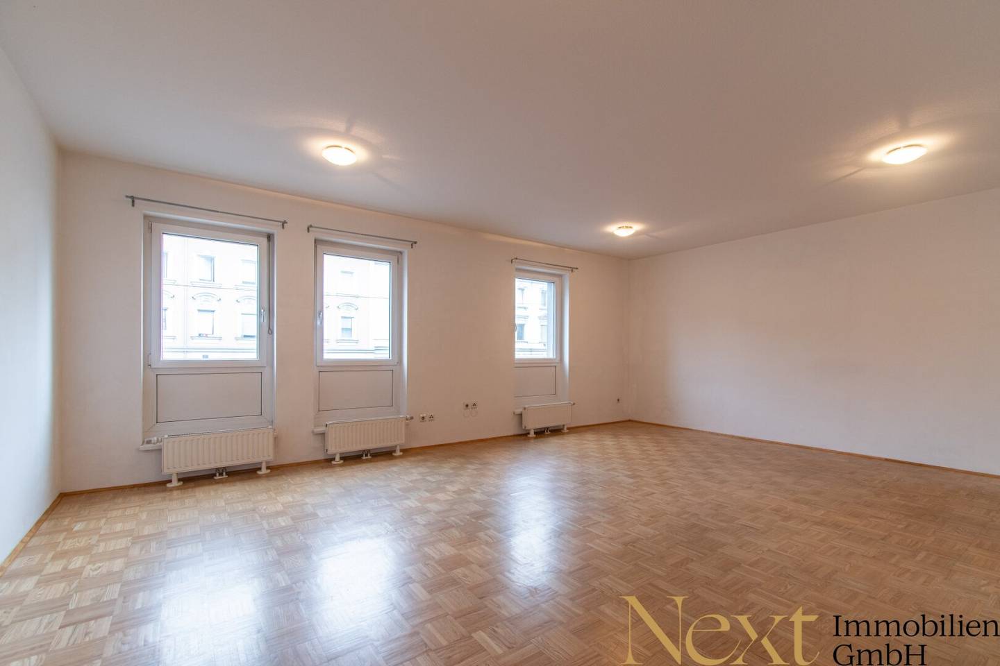 COMMISSION FREE! Ideal office space in ideal transport location available immediately in Linz for rent!