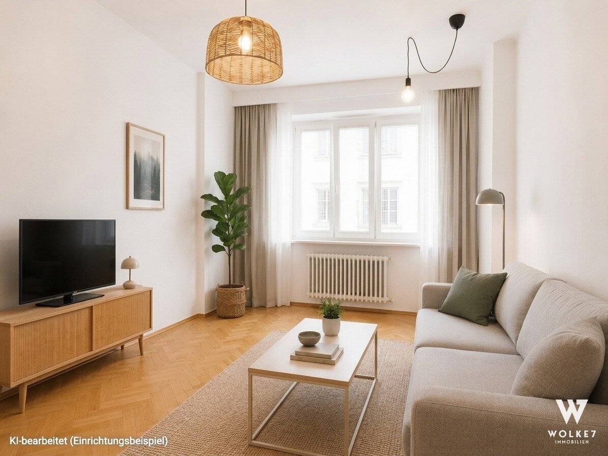 Living in the 1st District - bright 3-room apartment with old building charm