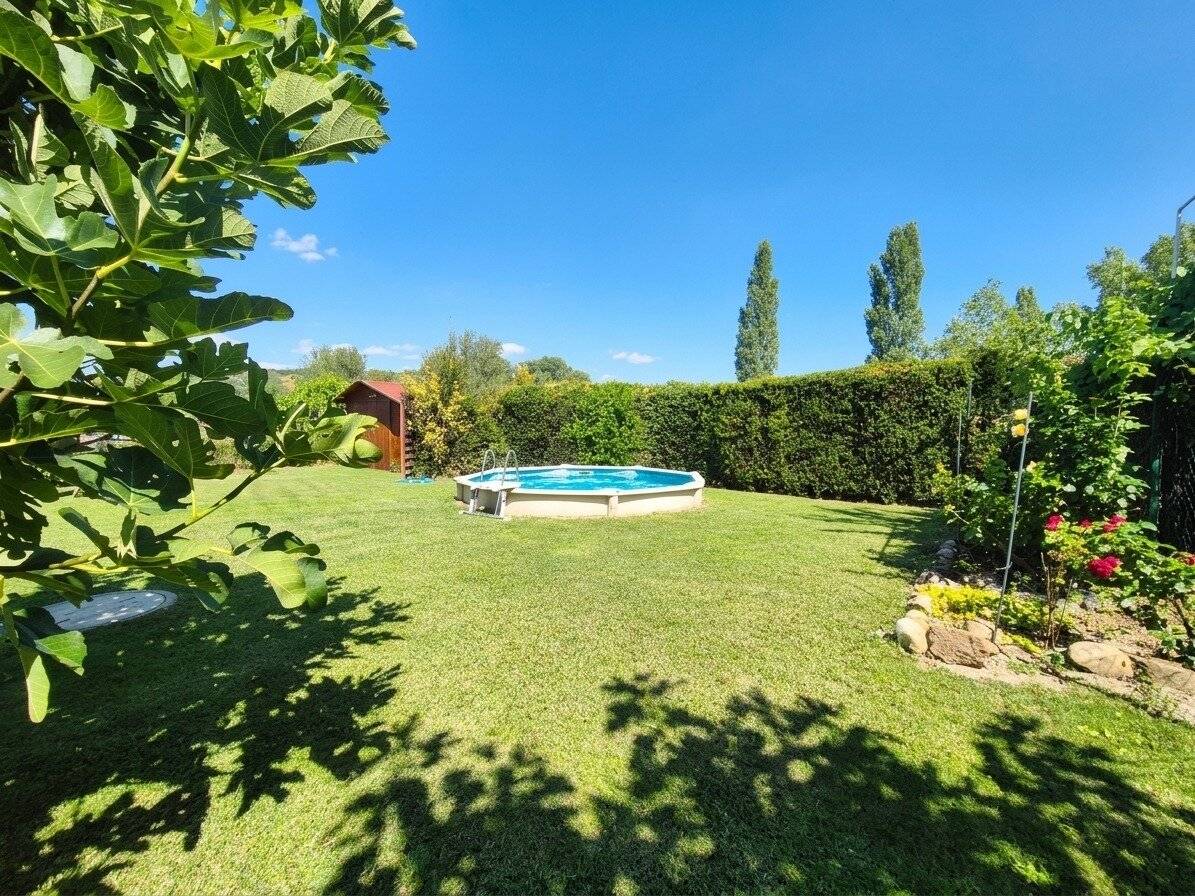 Ihr neues Zuhause mit Garten, Pool und viel Platz für die ganze Familie