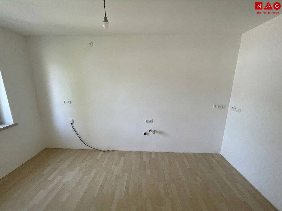 Super cheap 5-room apartment near the thermal spa with morning sun