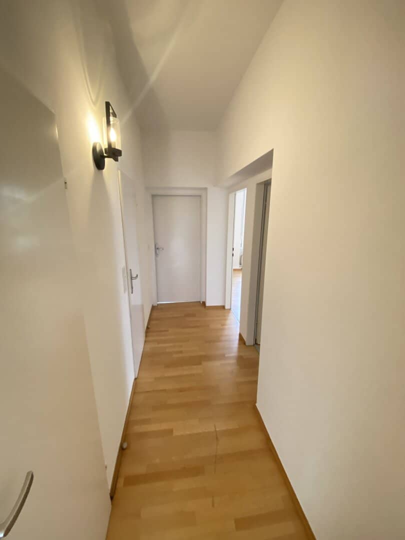 Spacious 5-room apartment in top location with terrace and pool - shared garden use