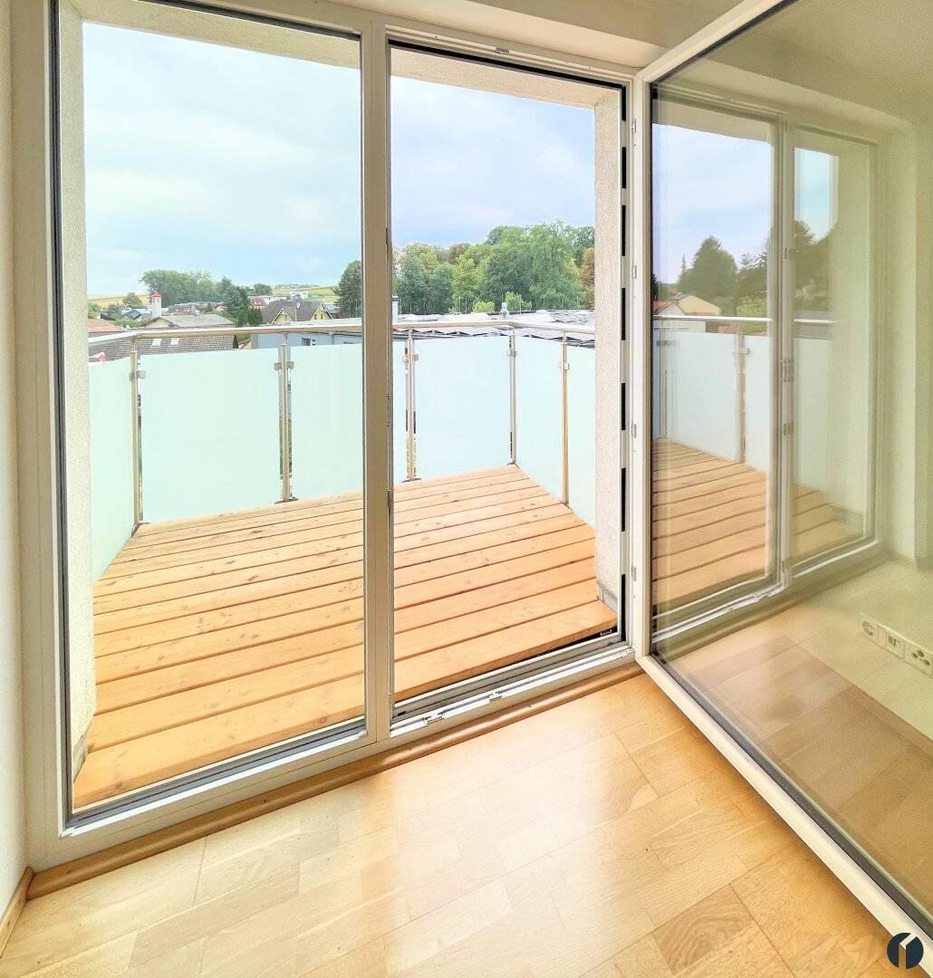 Nette Single-Wohnung mit Balkon