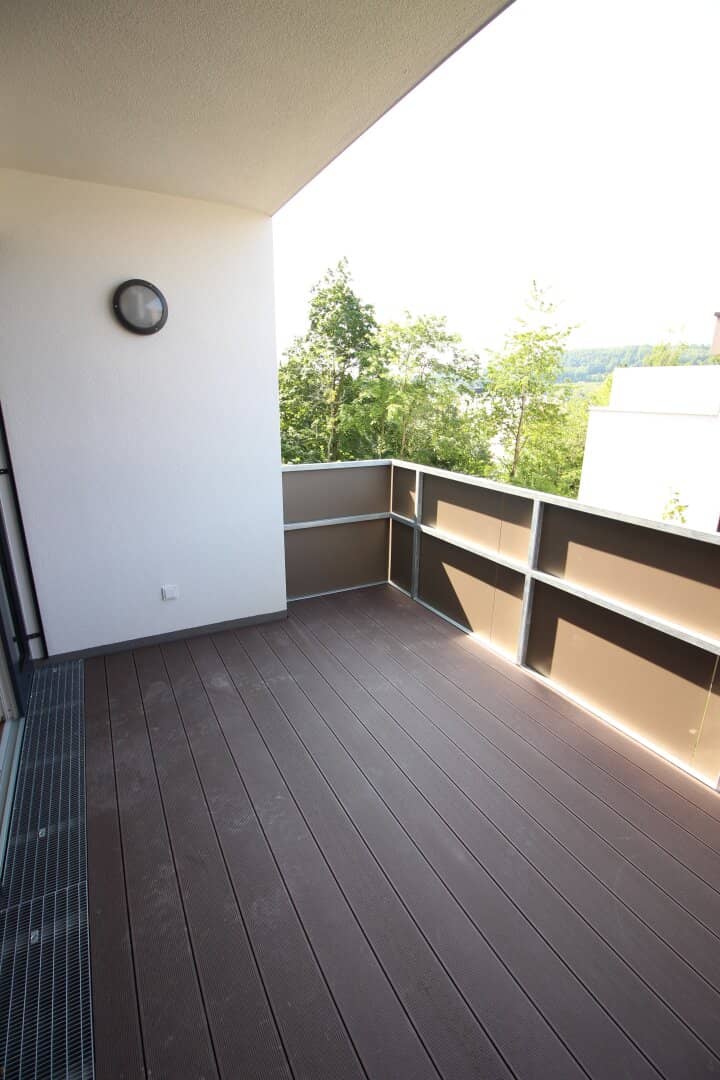 hochwertige 2-Zimmer Etagenwohnung mit PKW-Stellplatz