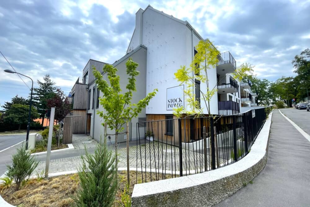 Ground floor apartment with private garden and terrace